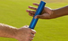 开云体育视频直播-橙衣风暴席卷汉普顿，帕尔默满分演出诠释荷兰式火力压制