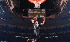 开云体育平台APP-劳塔罗一锤定音，澳大利亚上演惊天逆转—马德里竞技的南半球噩梦