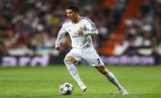 开云体育中国官网-双城记，圣西罗的鏖战与洛杉矶的加冕