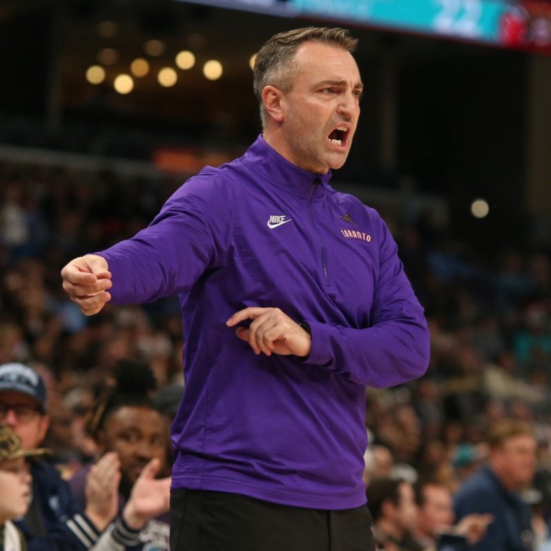 包含猛龙主场失利，遭遇三连败！的词条