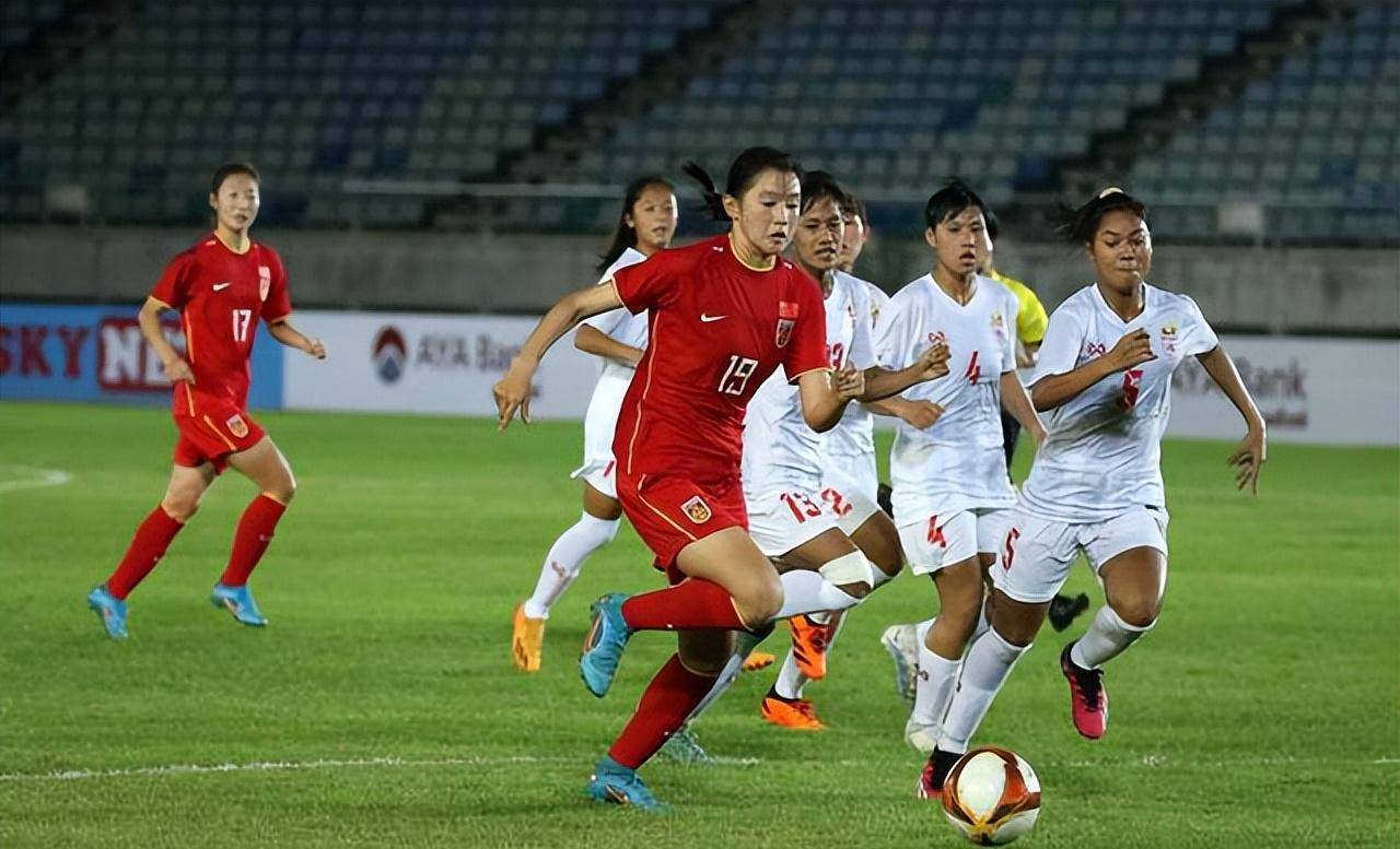 中国女足国家队备战亚洲杯决赛，期待再创佳绩的简单介绍
