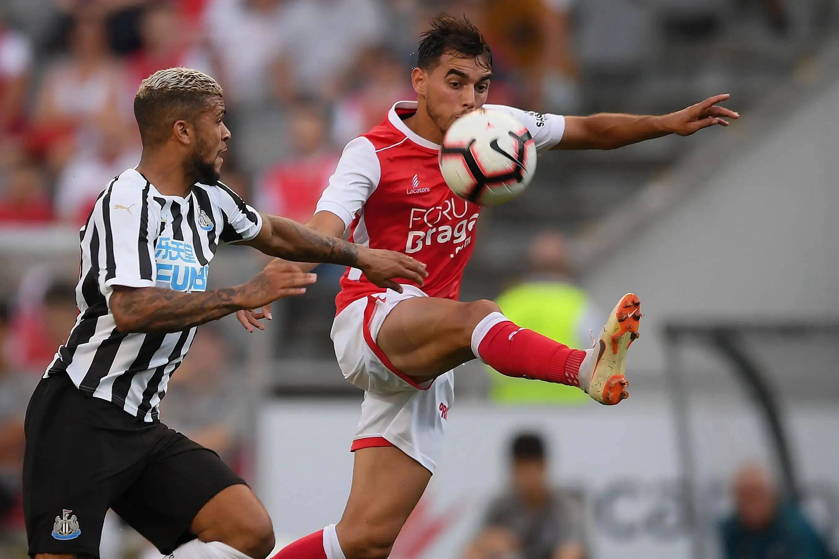 关于人和主场喜迎激战胜利,一时失误终能力挽狂澜的信息 关于人和主场喜迎激战胜利,一时失误终能力挽狂澜的信息