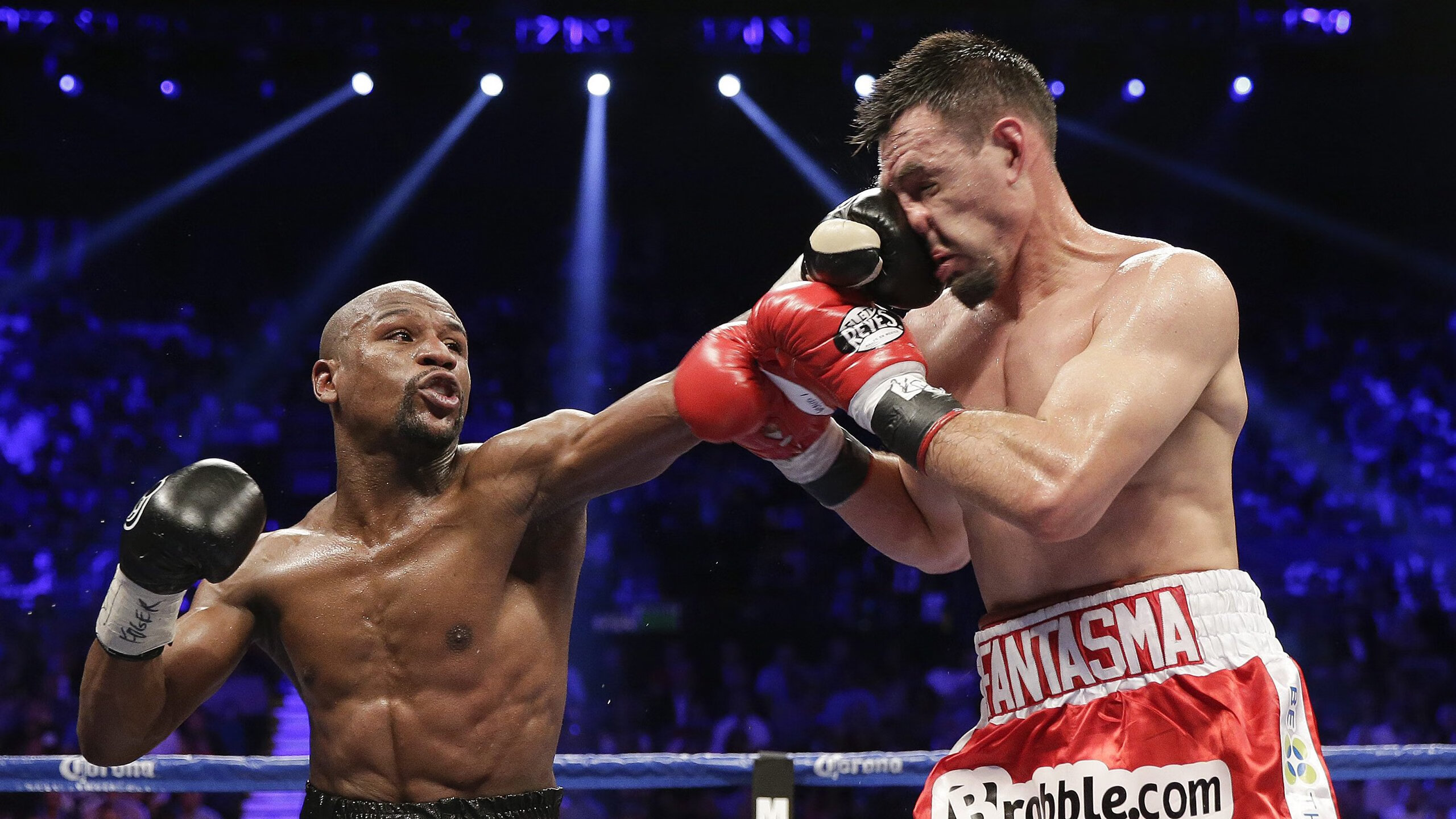 足球与地缘的意外交叠,当本泽马成为关键先生,伊朗如何踏平马里