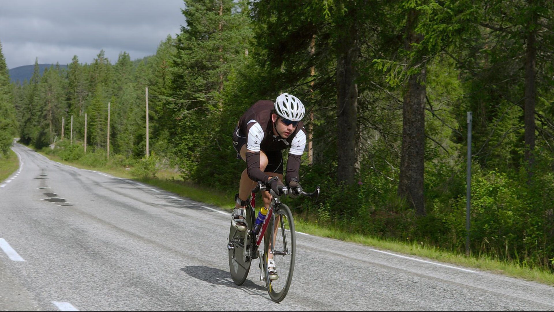 冷雨夜雅加达的奇迹，石宇奇扛旗，印尼队绝杀法国队