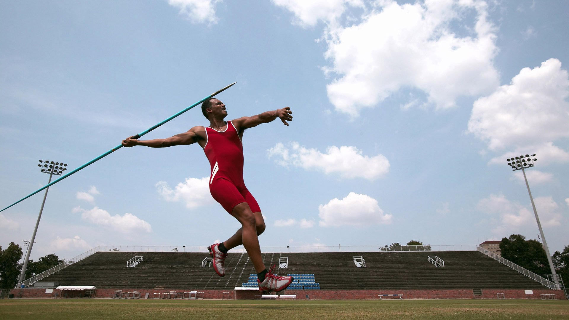 从墨尔本到马德里，梅德韦杰夫如何将澳网失意转化为戴维斯杯的团队扛鼎